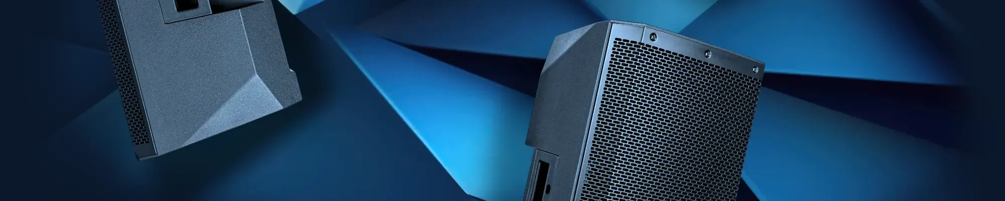 Hände greifen ineinander