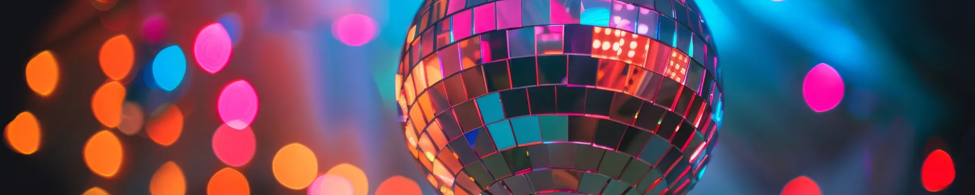 Hände greifen ineinander